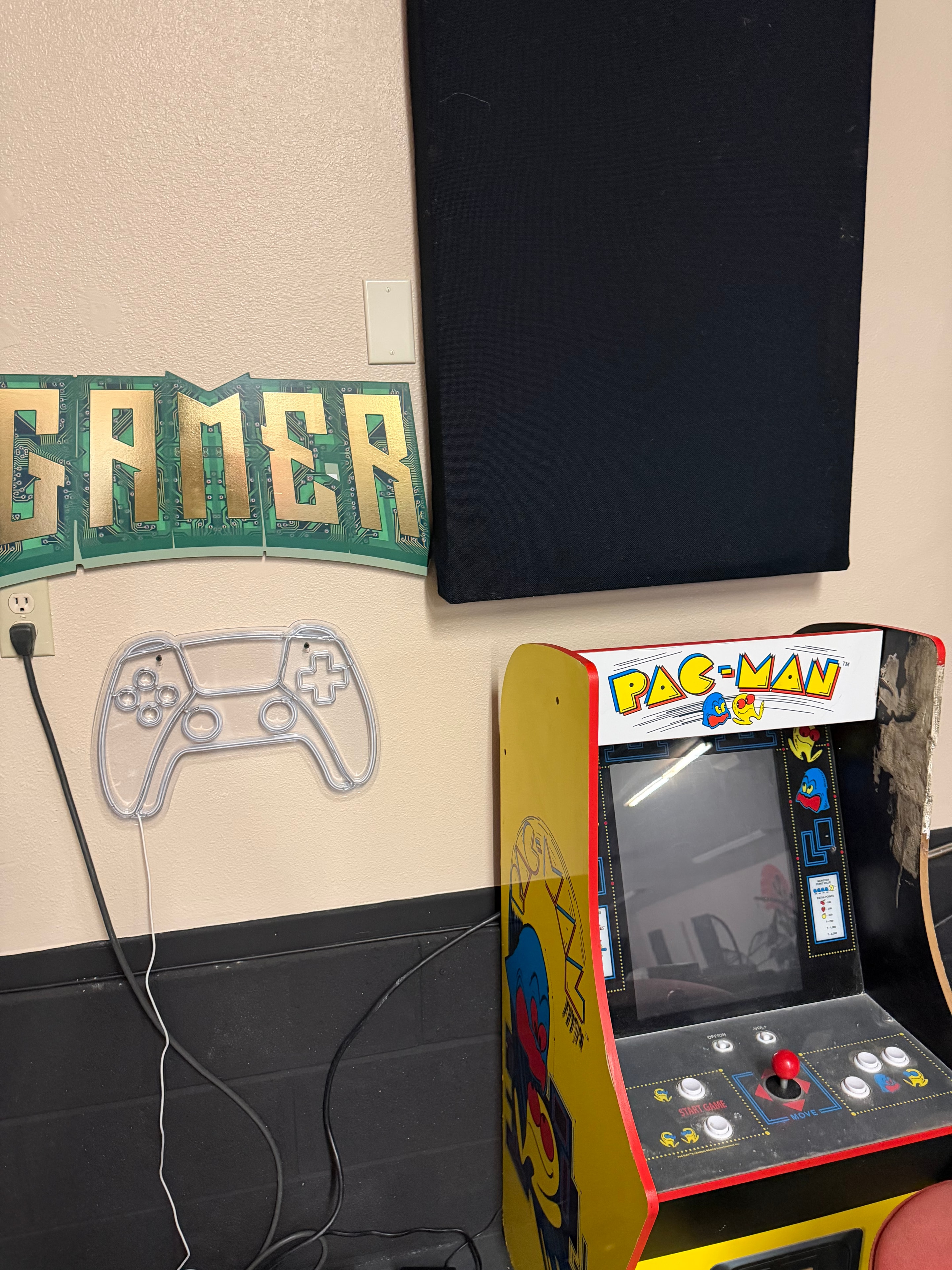Pac-Man arcade at YAC